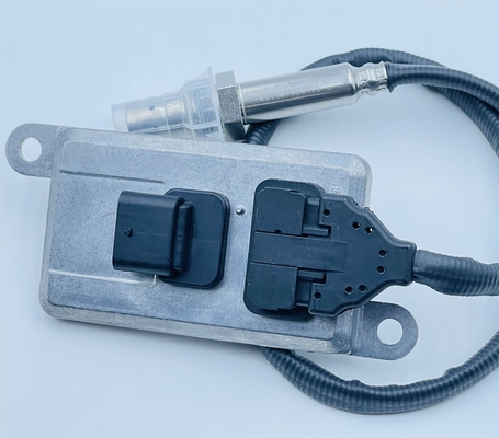 5WK96616B メルセデス・ベンツ・アクトロスの窒素酸化物ノックスセンサー OEM A0061537328