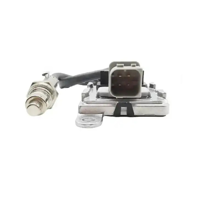 メルセデス・ベンツ OEM SNS743 A0111531628用の12V窒素酸素センサー