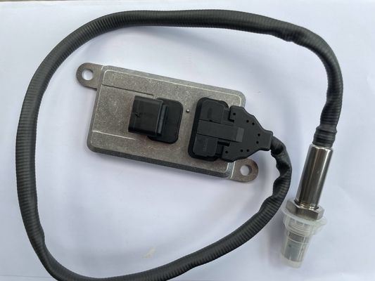 イヴェコのトラック24Vの窒素酸化物窒素化合物センサー5WK96615F 5801754015