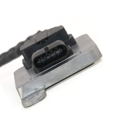 OEM 3t箱の標準的な短距離走者窒素化合物センサー12V A0009050008 5WK96681D
