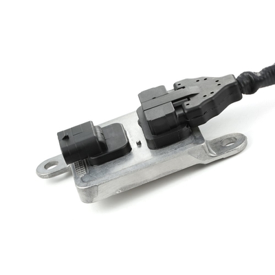 BMW E81 E88 E90 5WK96621H 758713003のためのOEM 12Vの黒車窒素化合物センサー